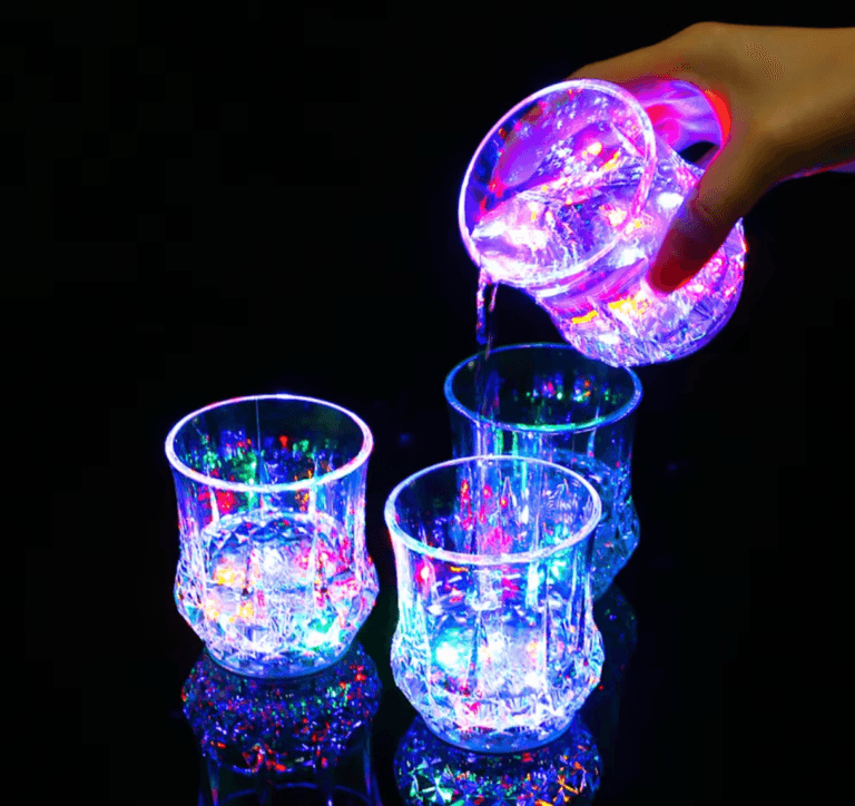 LED işıqlı içki stəkanı