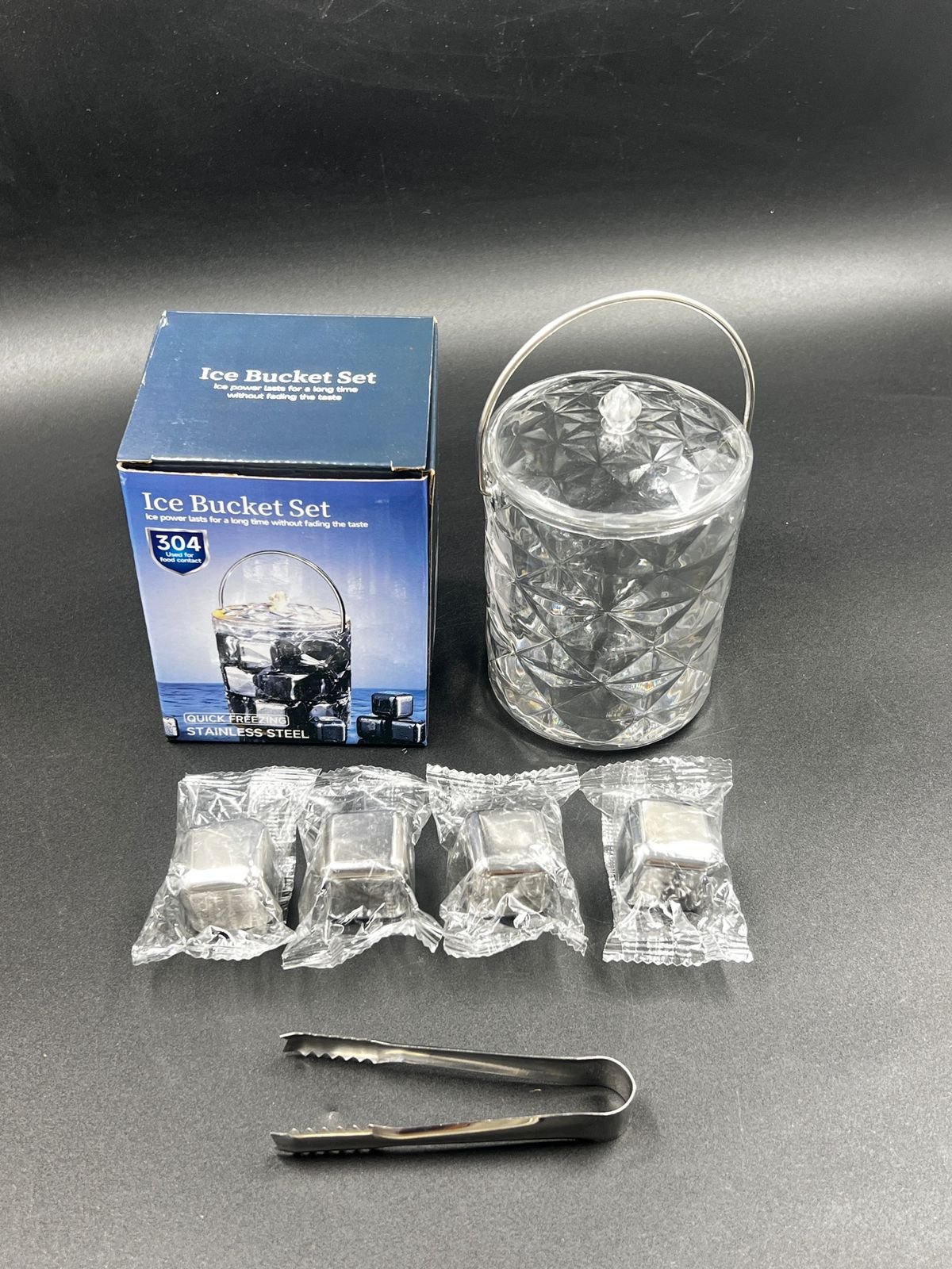 Metal buz kubu 4 ədəd, qablı
