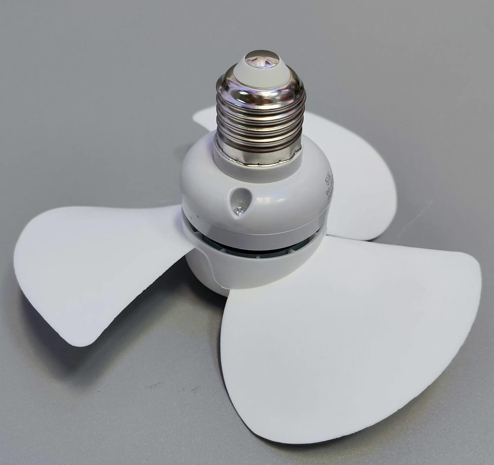 Sərinkeşli mini lampa