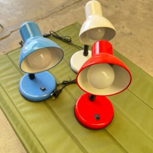 Rəngli lampa