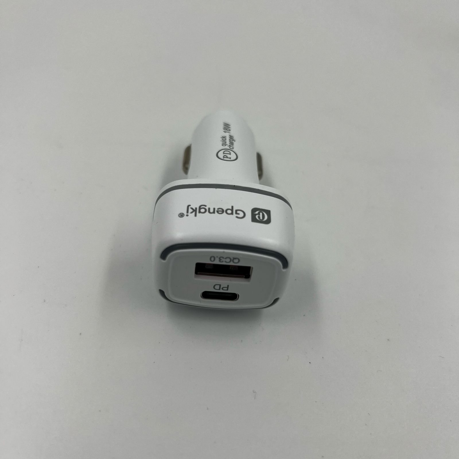 Avtomobil üçün adapter başlığı