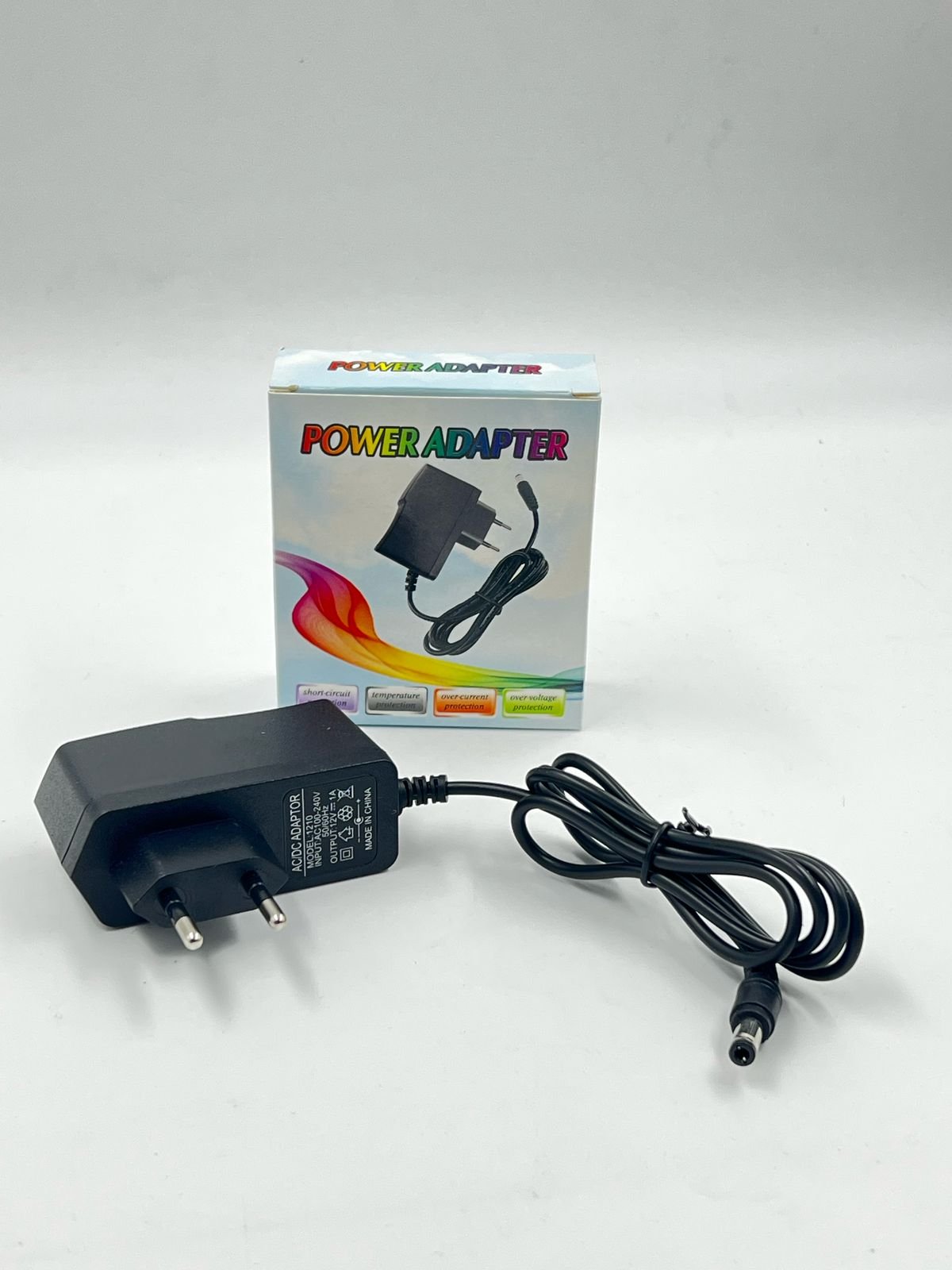 12 V 1 a adapter