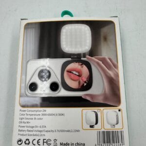 Güzgülü telefon işığı